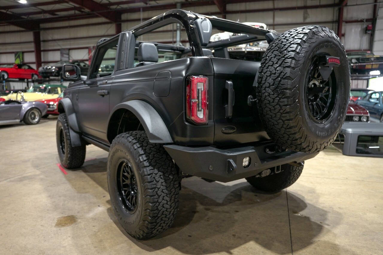 Used 2023 Ford Bronco Badlands image 6