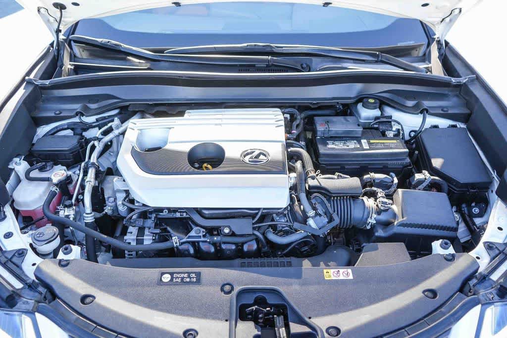 Used 2020 Lexus UX 200 w/ Accessory Package FWD image 28