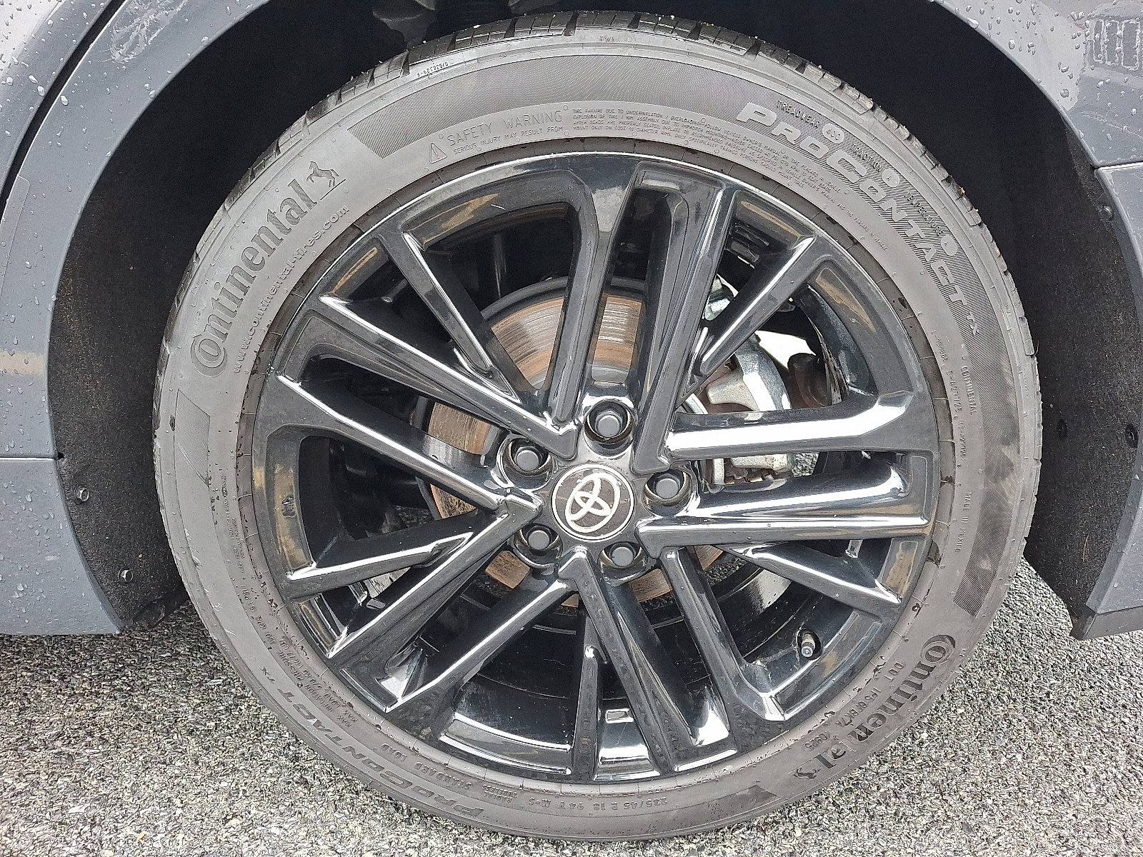 Used 2025 Toyota Camry SE image 9