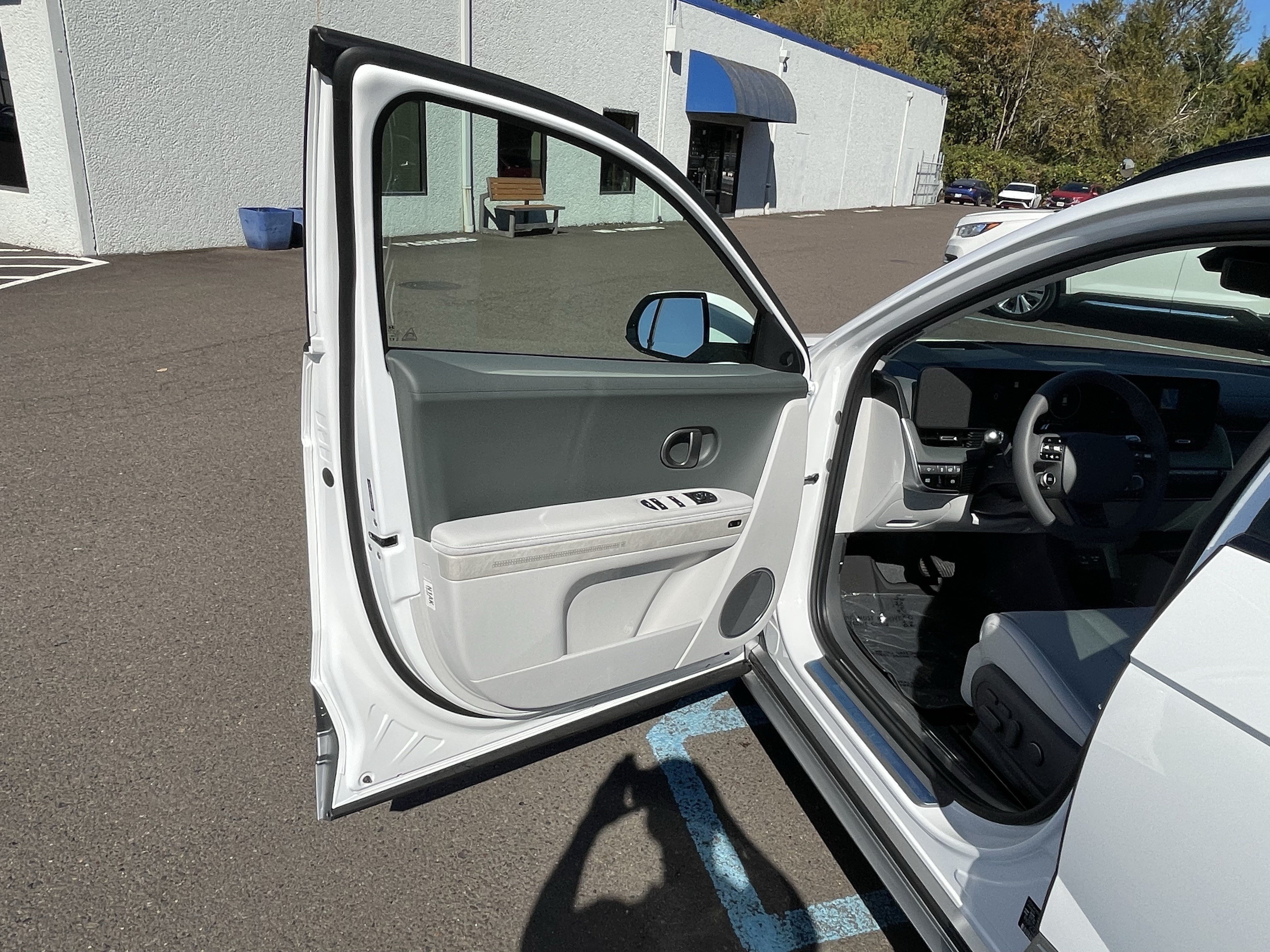 Certified 2026 Hyundai Ioniq 5 Limited RWD image 17