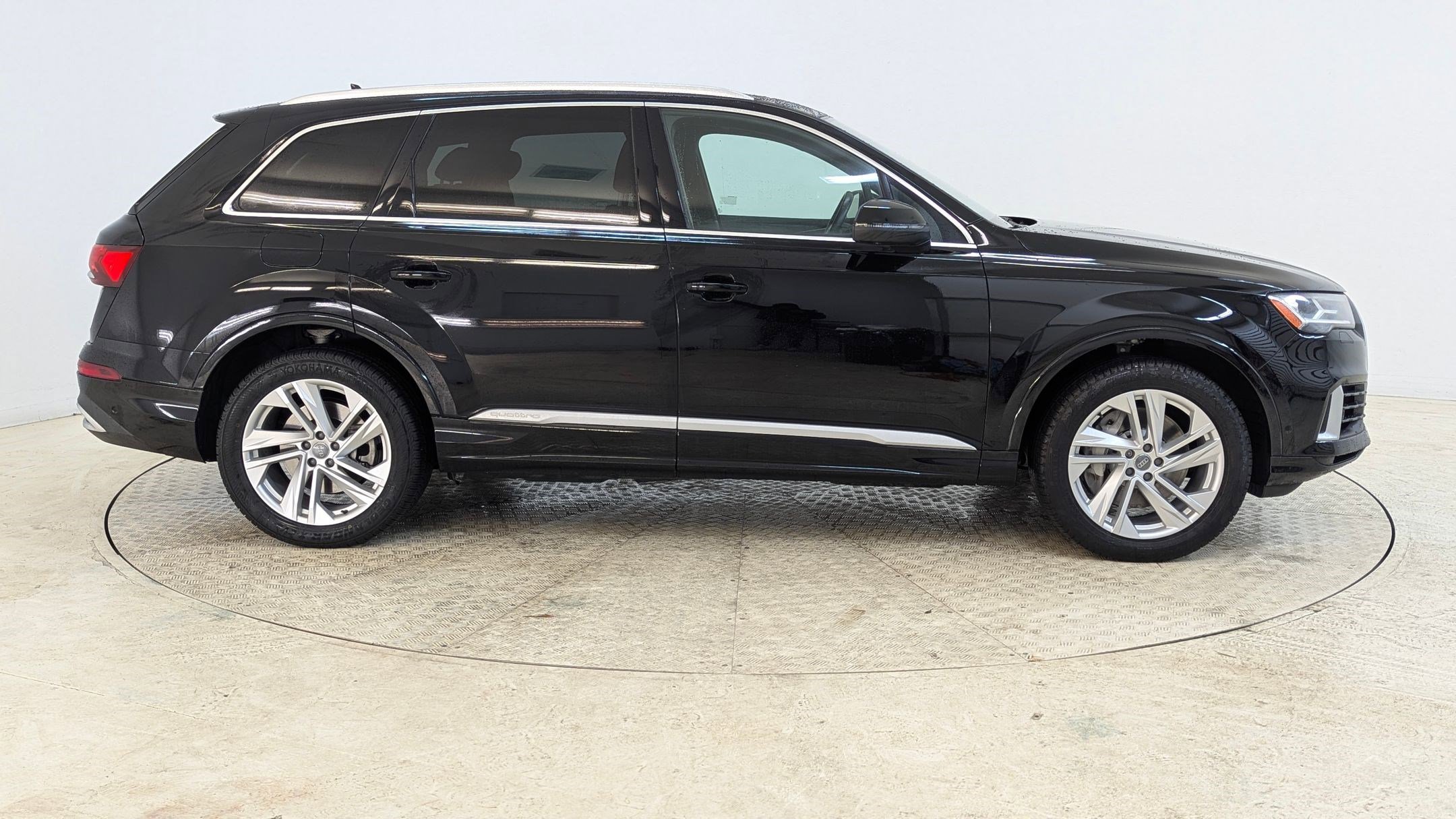 Used 2020 Audi Q7 3.0T Premium Plus image 7
