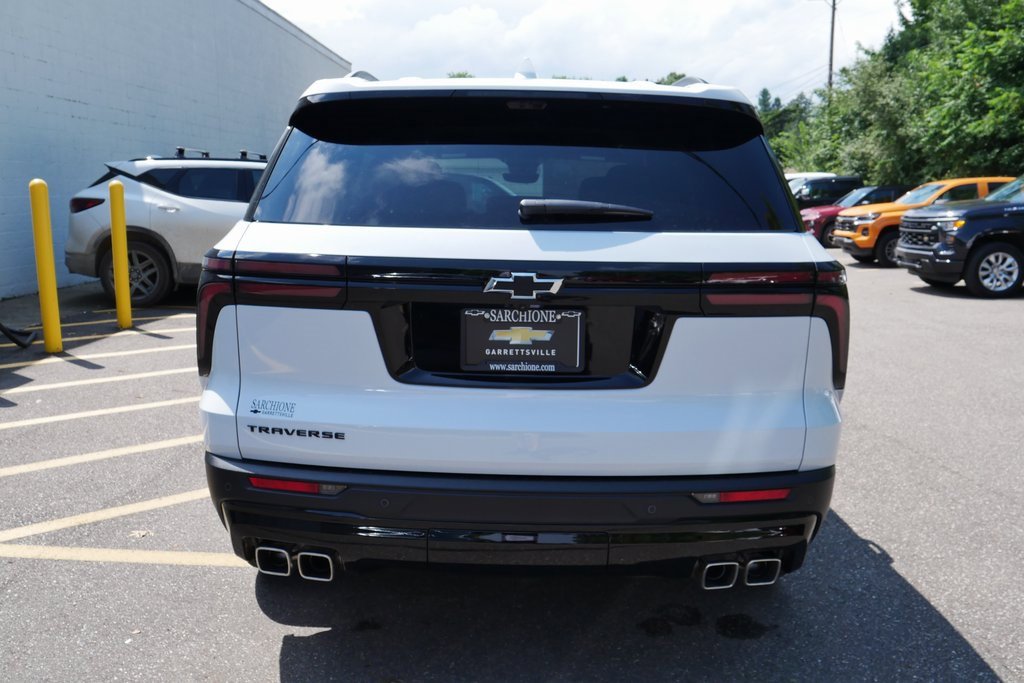 New 2026 Chevrolet Traverse LT w/ Enhanced Driving Package image 6