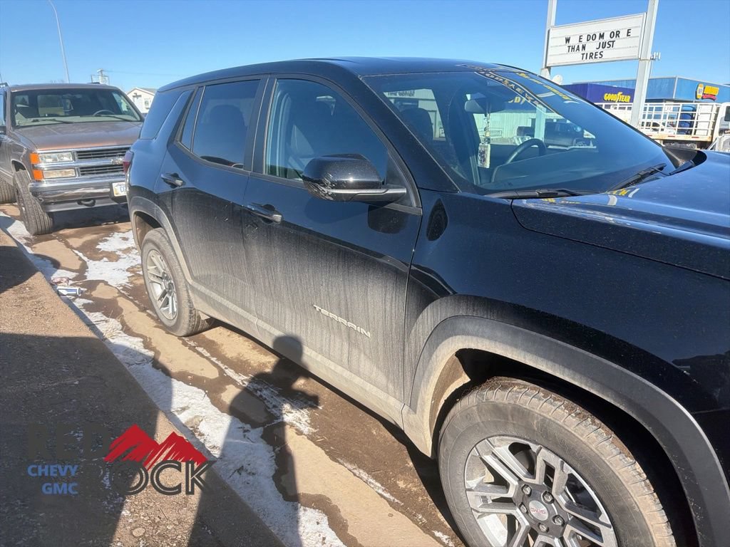 Used 2025 GMC Terrain Elevation AWD/4WD image 16