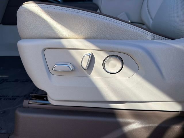 New 2026 GMC Yukon Denali w/ Denali Reserve Package image 19