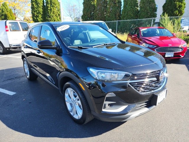 Used 2022 Buick Encore GX Preferred w/ Cold Weather Comfort Package image 1