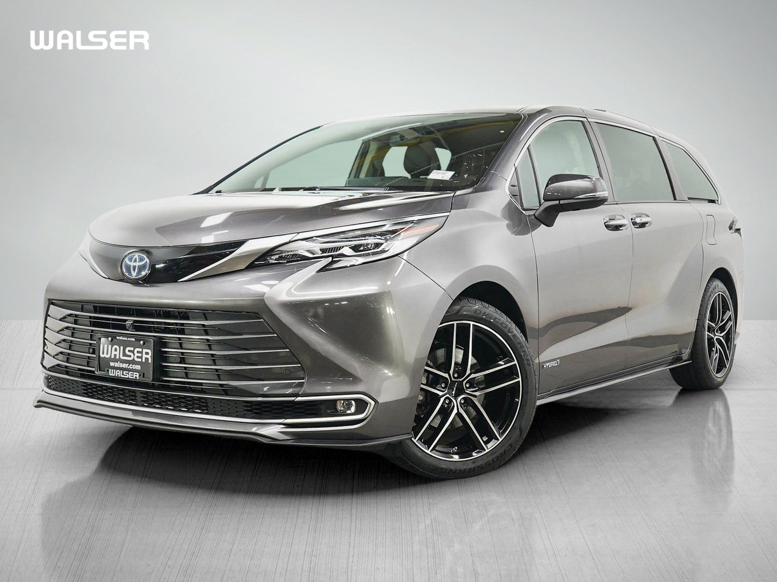 Used 2021 Toyota Sienna Platinum