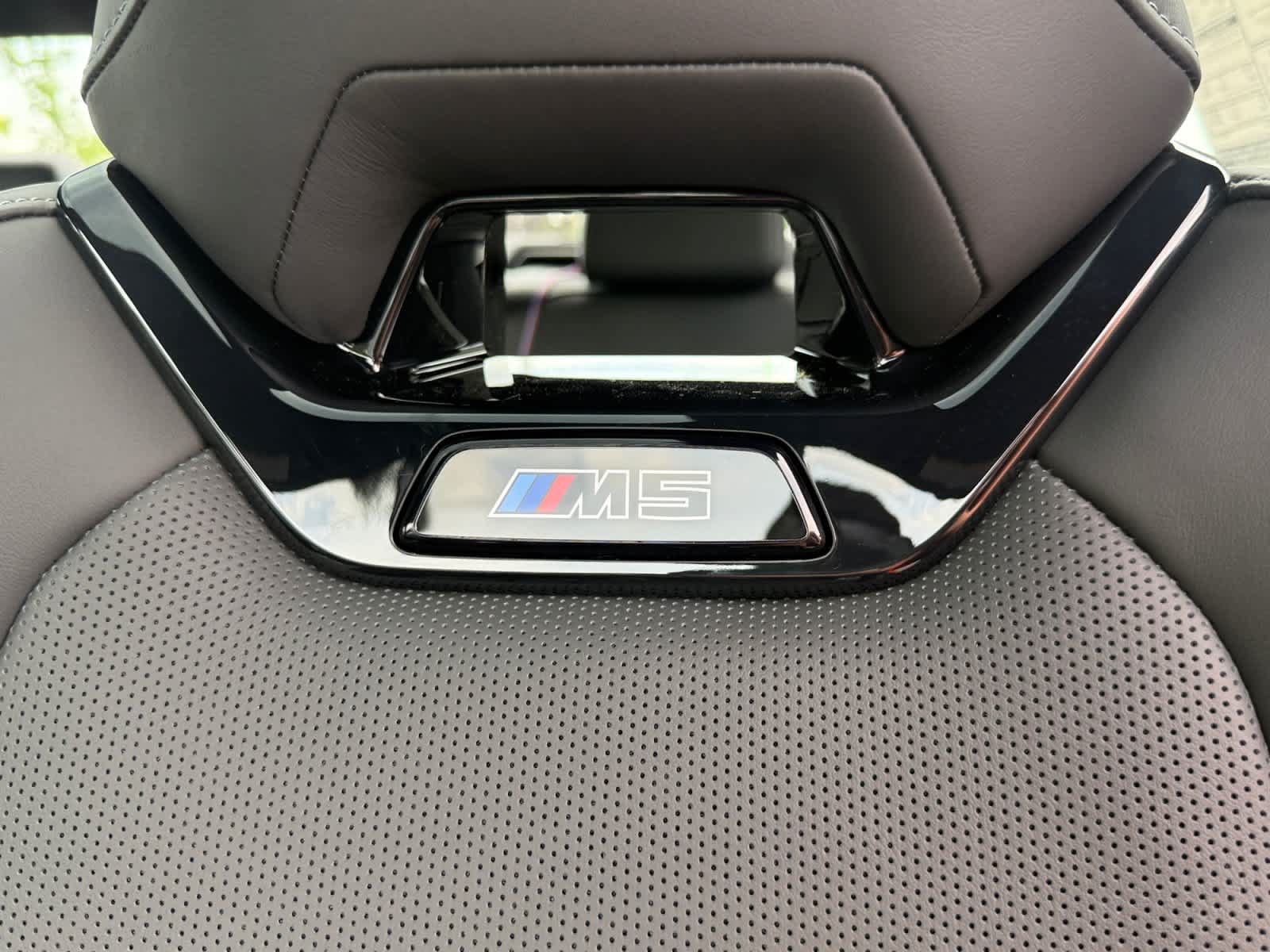 New 2027 BMW M5 w/ Executive Package AWD/4WD image 34