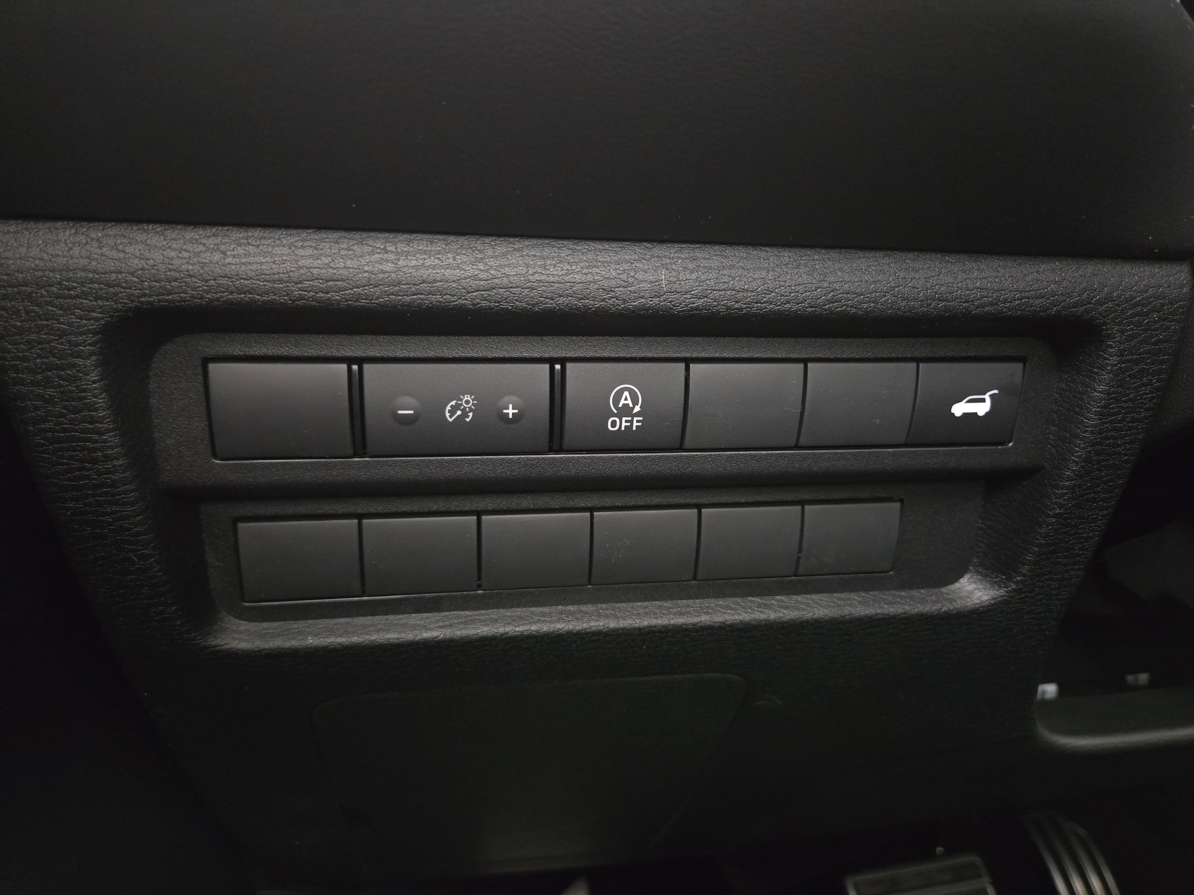 New 2026 Mitsubishi Outlander SEL image 26