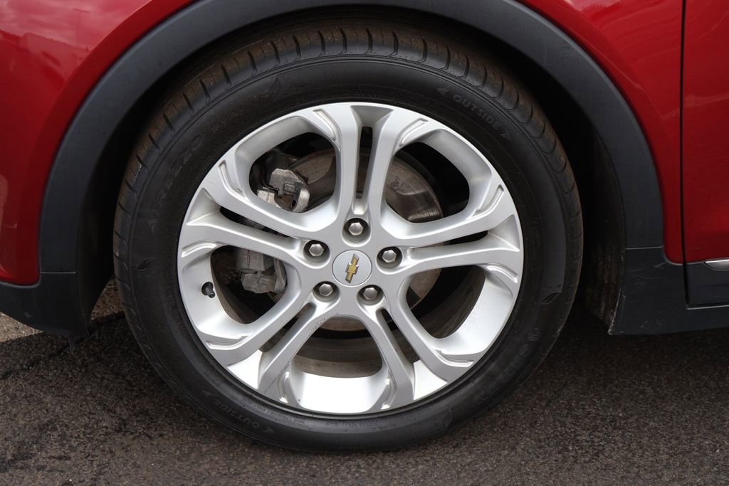 Used 2021 Chevrolet Bolt LT image 11