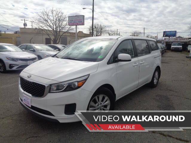 Used 2016 Kia Sedona L image 1
