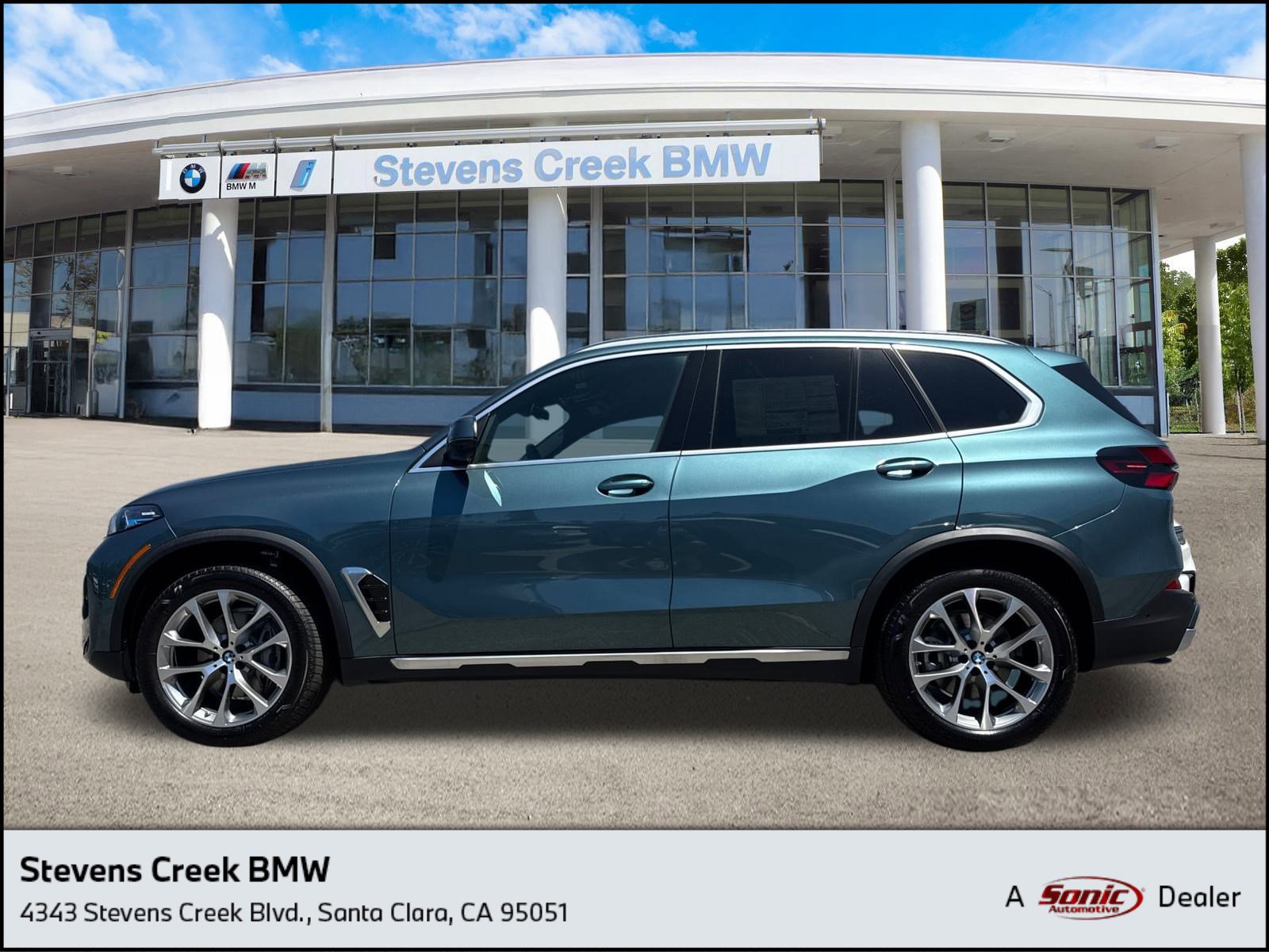 New 2026 BMW X5 xDrive40i w/ Premium Package