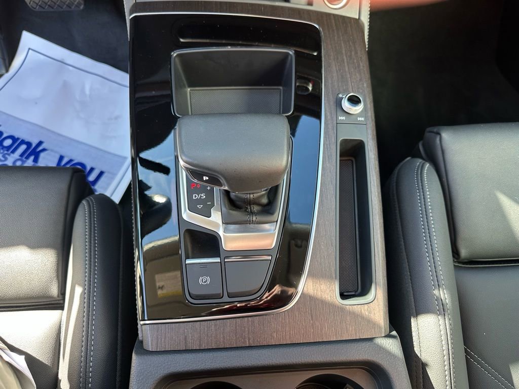 Certified 2025 Audi Q5 2.0T Premium Plus w/ Premium Plus Package image 19