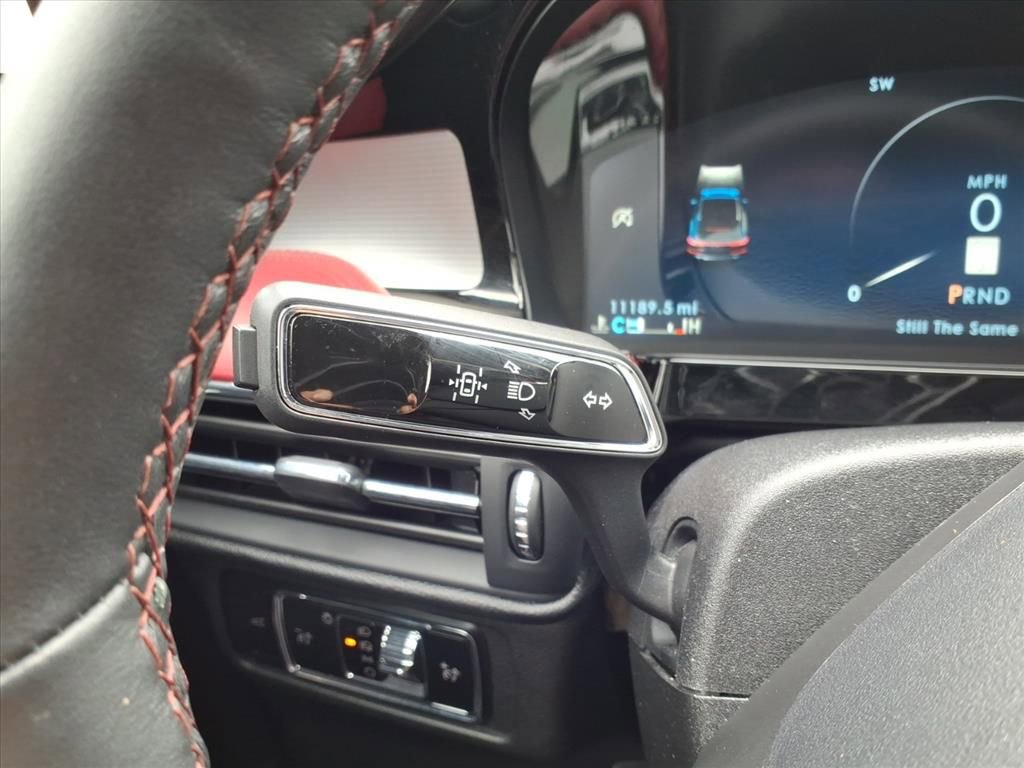 Certified 2024 Lincoln Corsair Reserve FWD image 16