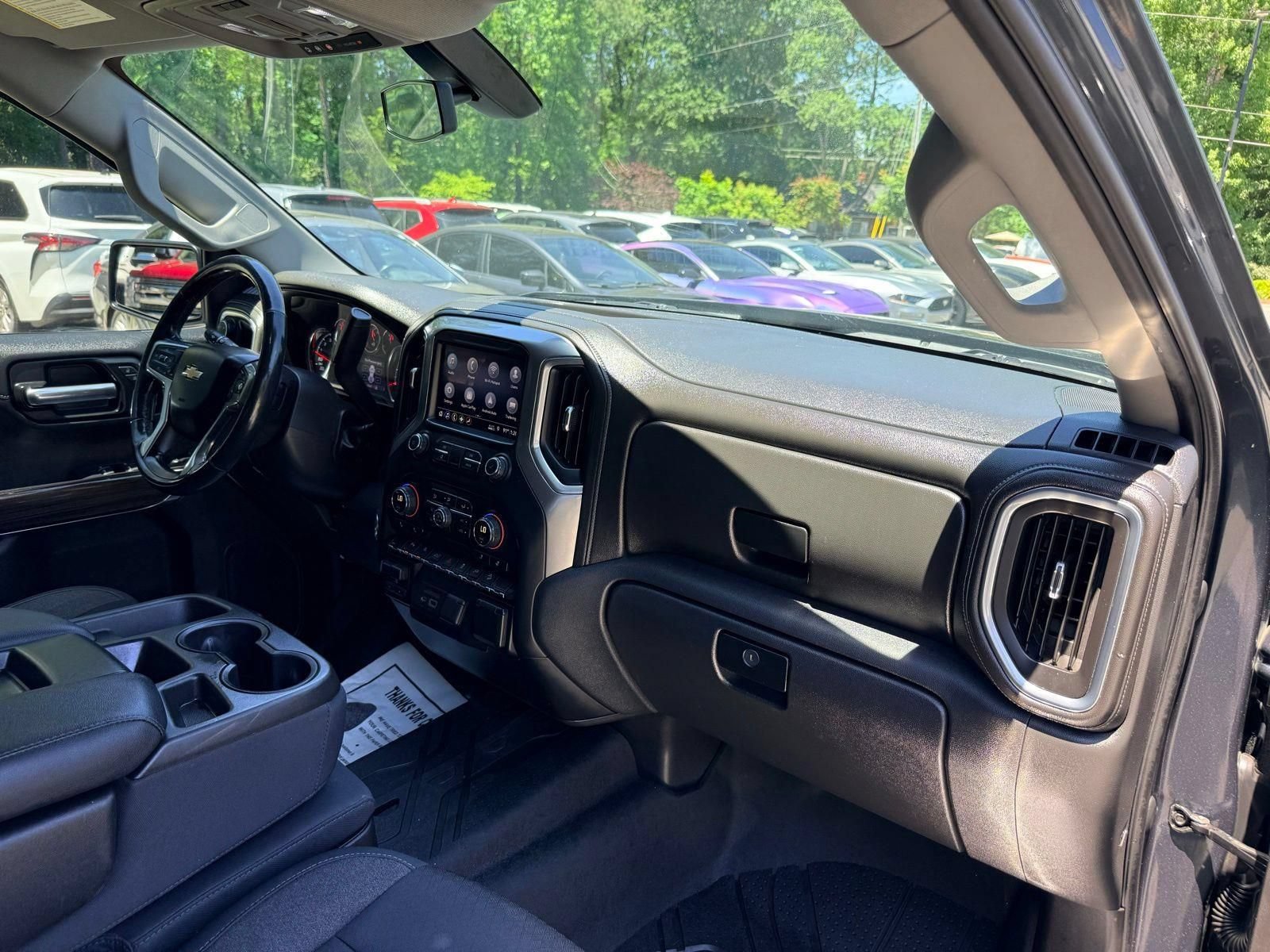 Used 2019 Chevrolet Silverado 1500 LT w/ Texas Edition AWD/4WD image 21