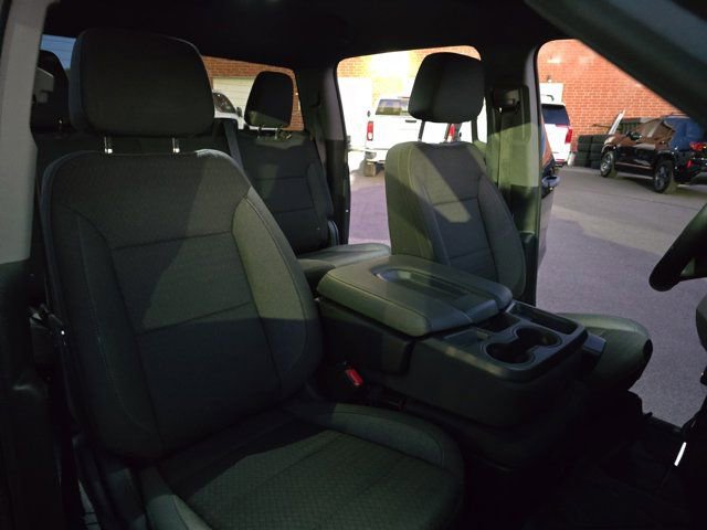 Used 2023 Chevrolet Silverado 1500 Custom image 10