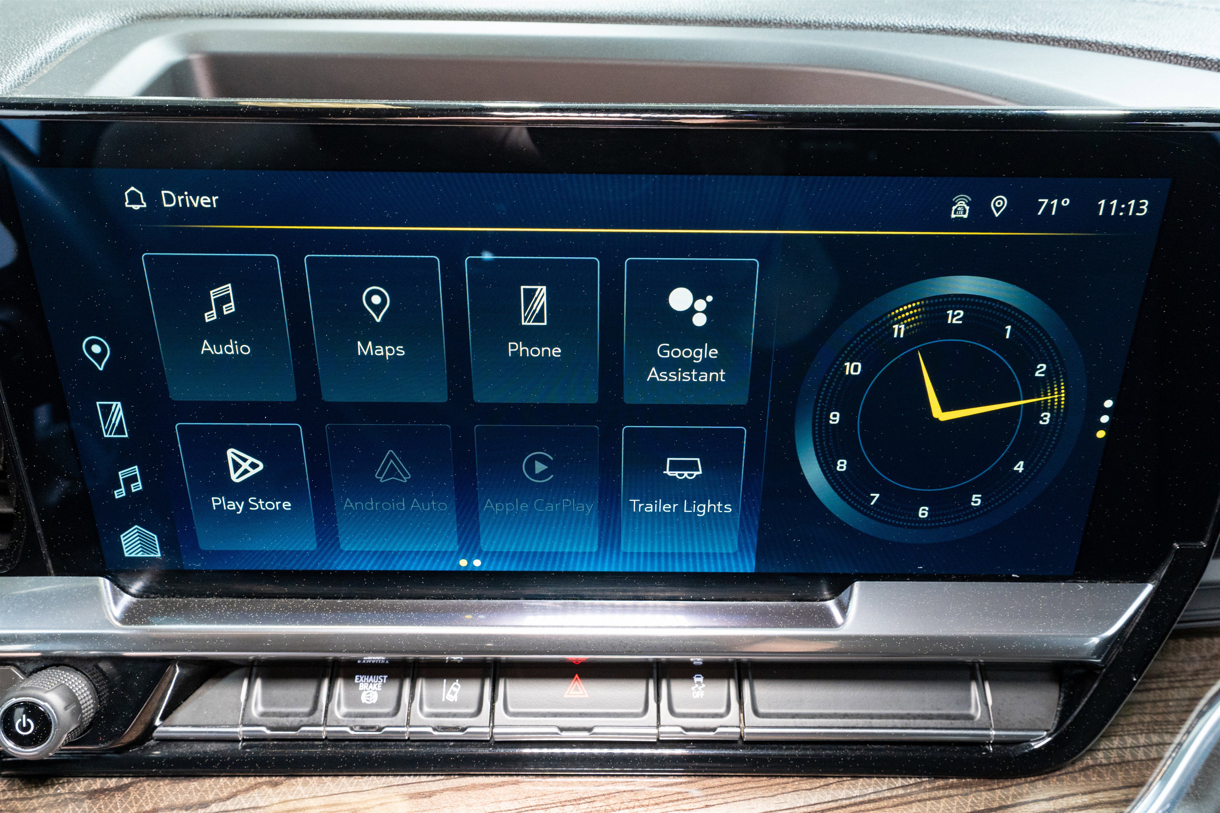 Used 2024 Chevrolet Silverado 2500 LT w/ Convenience Package image 17