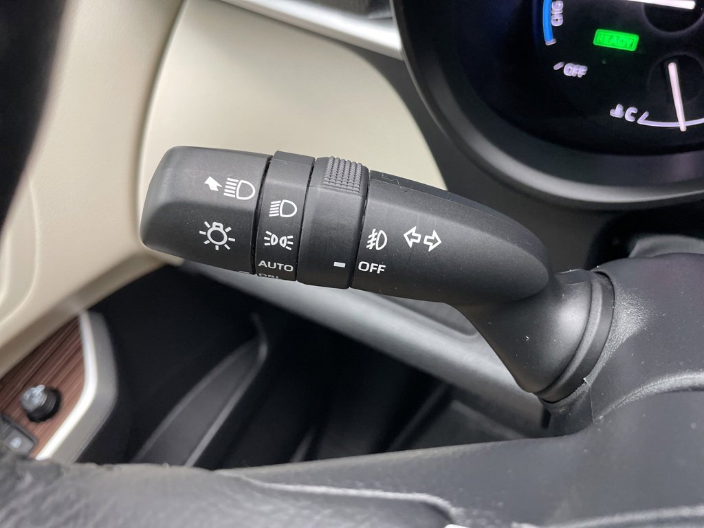 Used 2023 Toyota Sienna XLE image 26