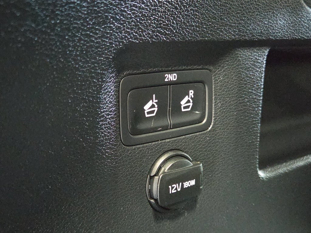 Used 2023 Kia Telluride EX AWD/4WD image 16