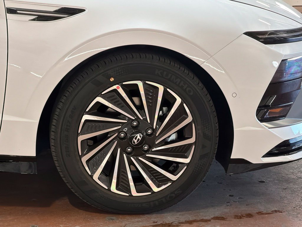 New 2027 Hyundai Sonata Limited FWD image 9