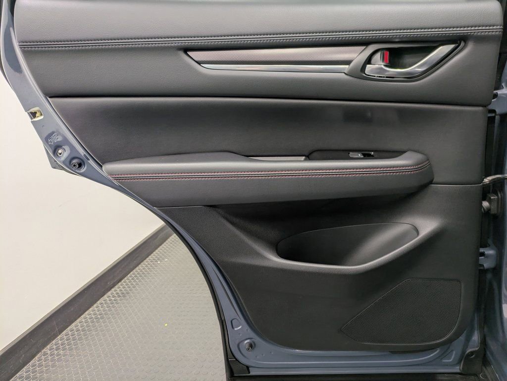Certified 2023 MAZDA CX-5 Carbon Edition image 22