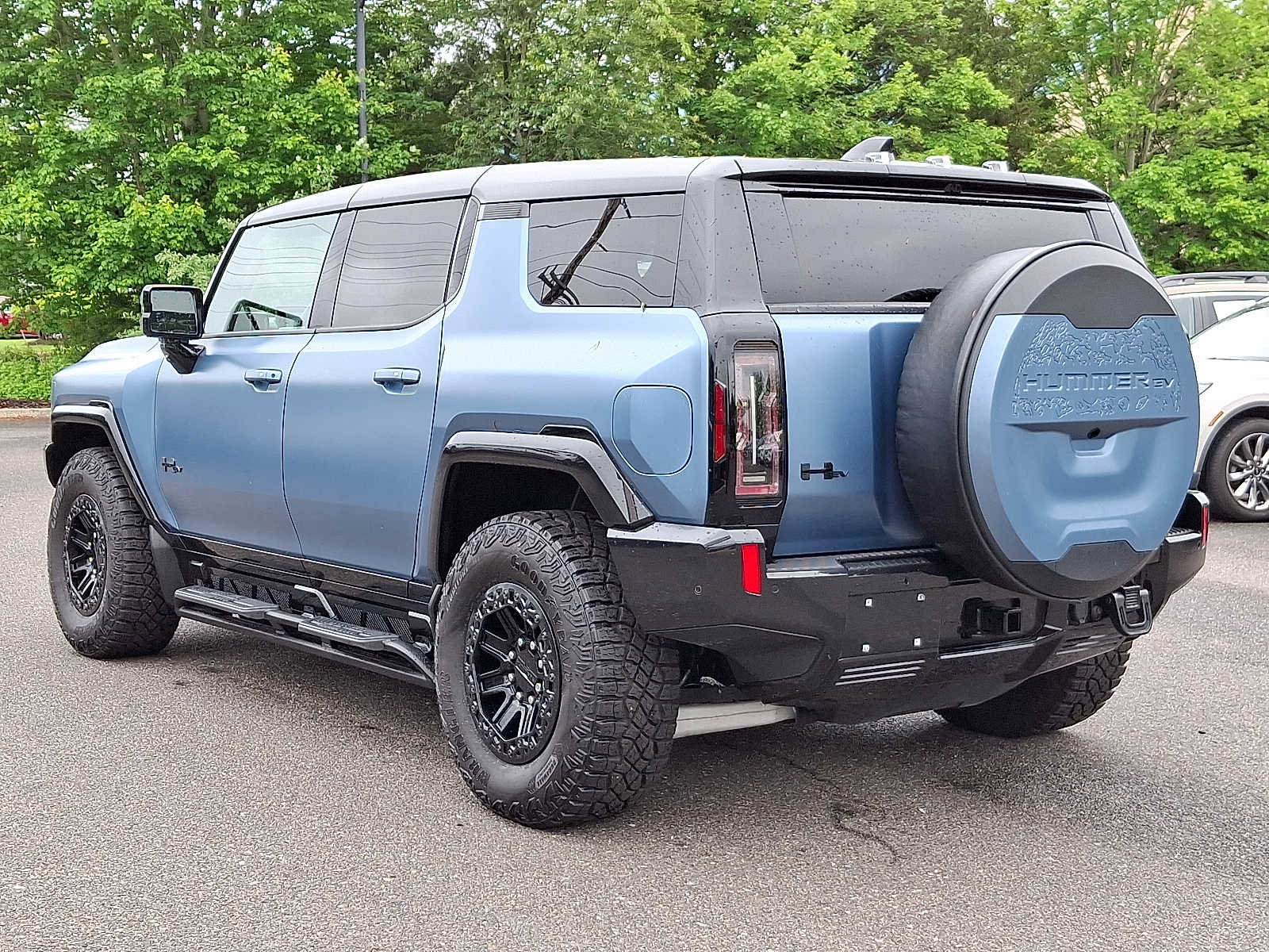 Used 2024 GMC Hummer EV 3X w/ Omega Edition image 4