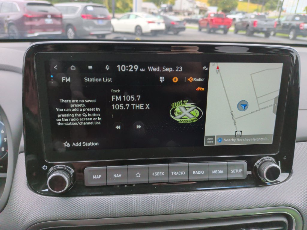 Used 2023 Hyundai Kona Limited AWD/4WD image 10