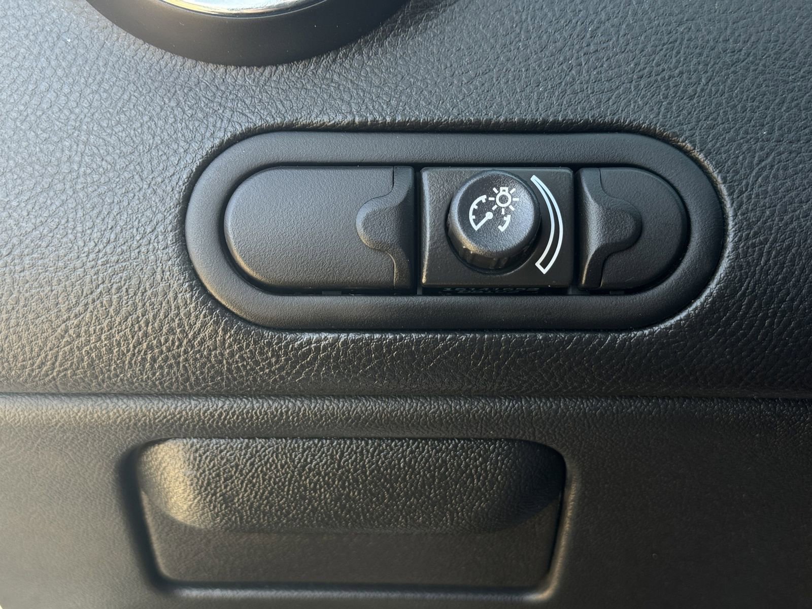 Used 2008 Pontiac G6 Value Leader image 19