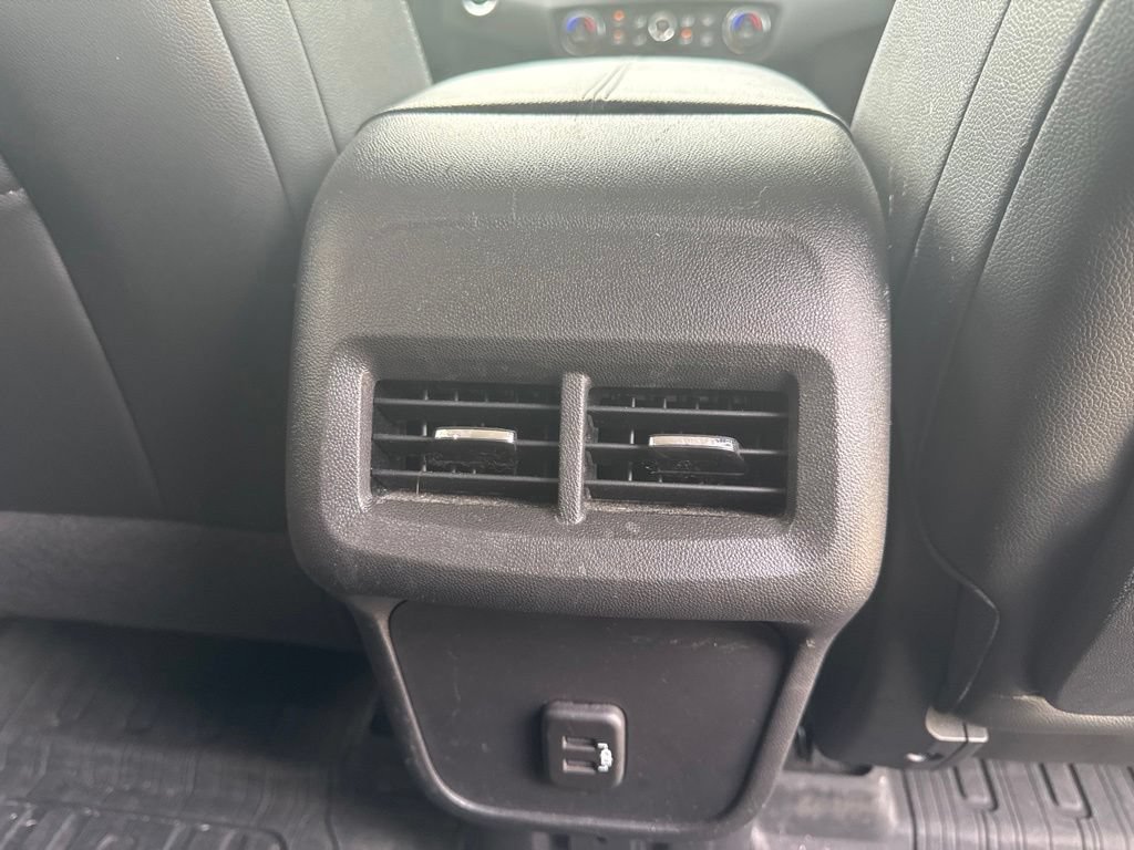 Used 2024 GMC Terrain SLT w/ Tech Package AWD/4WD image 20