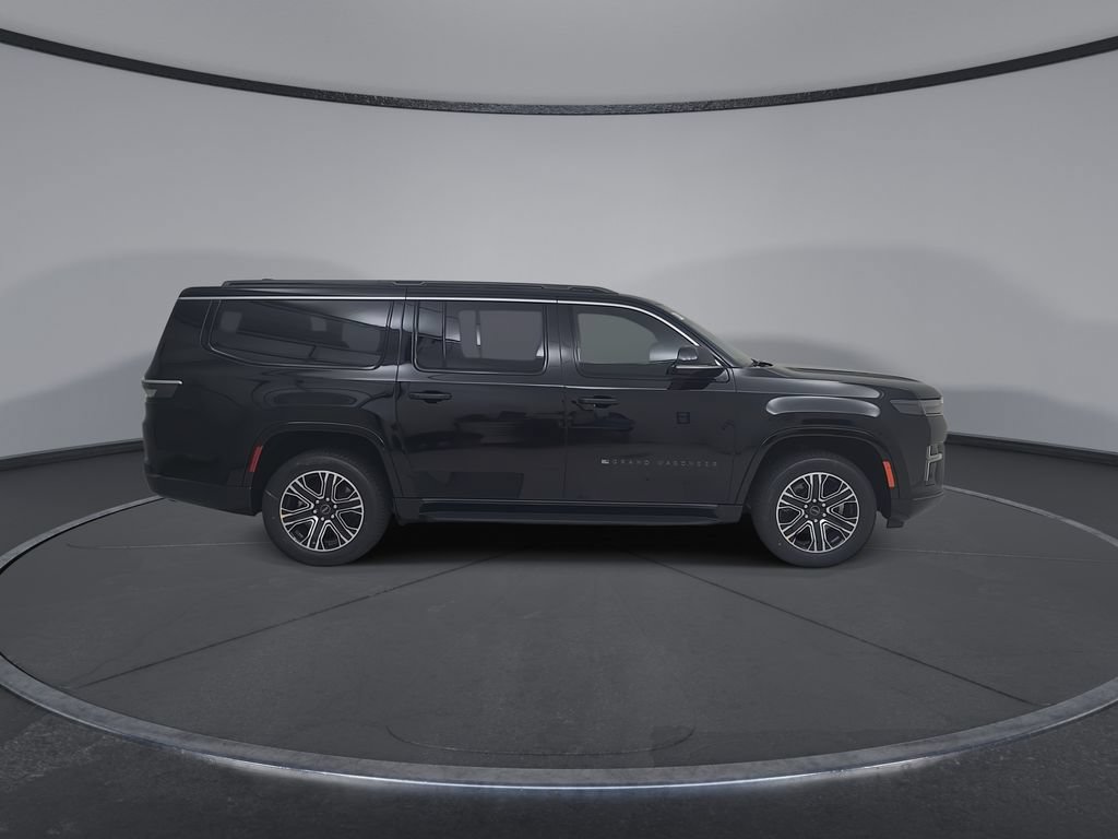 New 2026 Jeep Grand Wagoneer L 4WD w/ Premium Group I image 17