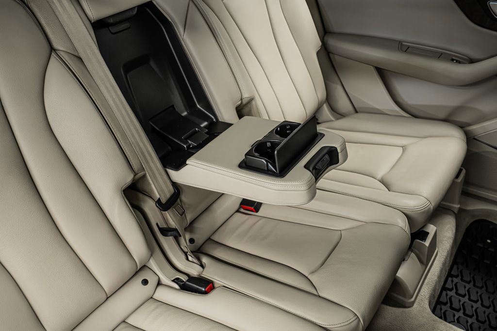 Used 2019 Audi Q7 3.0T Premium Plus w/ Premium Plus Package image 24