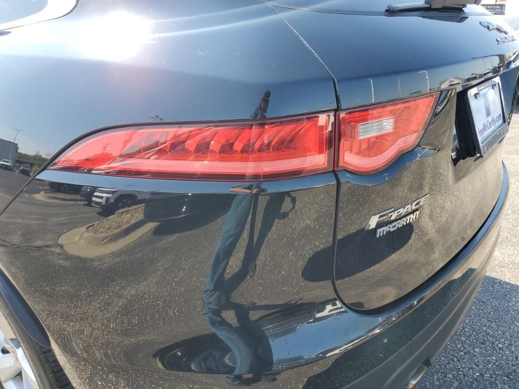 Used 2019 Jaguar F-PACE Premium AWD/4WD image 10