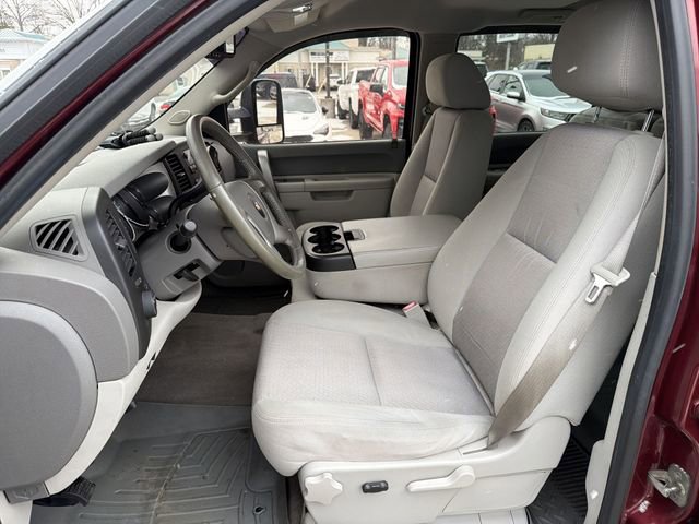 Used 2014 Chevrolet Silverado 3500 LT w/ Custom Sport Truck Package image 13