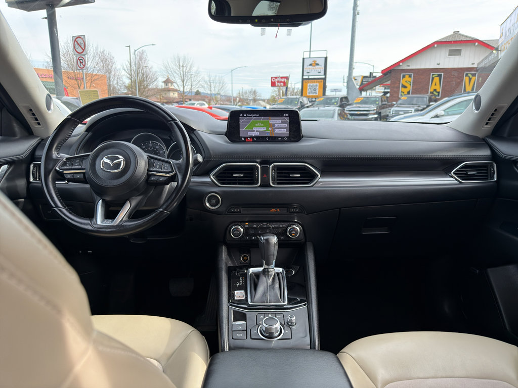 Used 2018 MAZDA CX-5 Touring w/ Preferred Equipment Package AWD/4WD image 22
