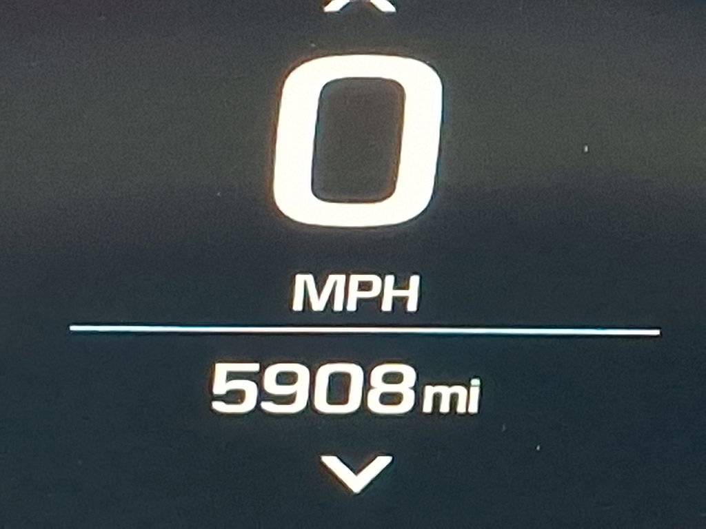 Used 2021 Chevrolet Camaro SS RWD image 19