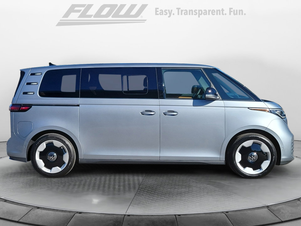 New 2025 Volkswagen ID. Buzz Pro S image 8