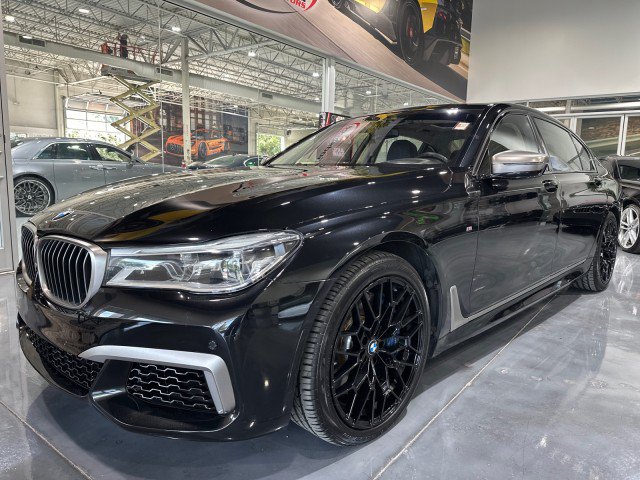 Used 2017 BMW M760i xDrive AWD/4WD image 18