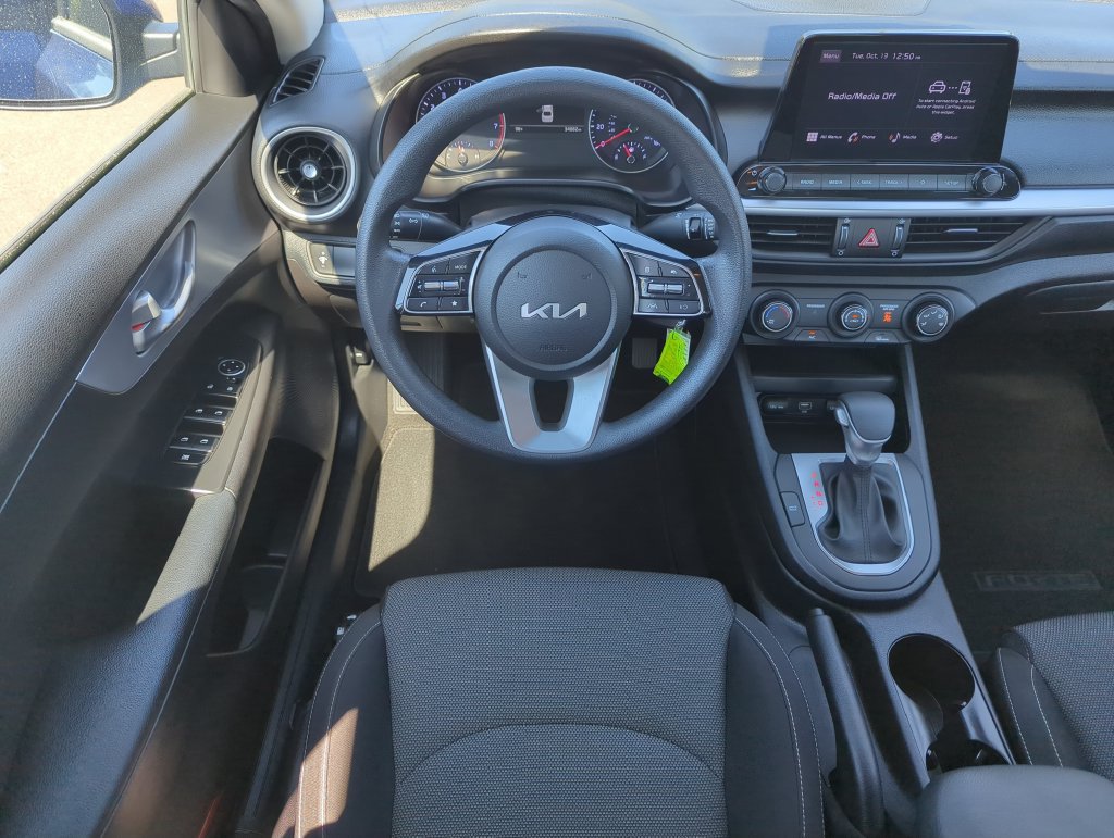 Used 2023 Kia Forte LXS FWD image 14