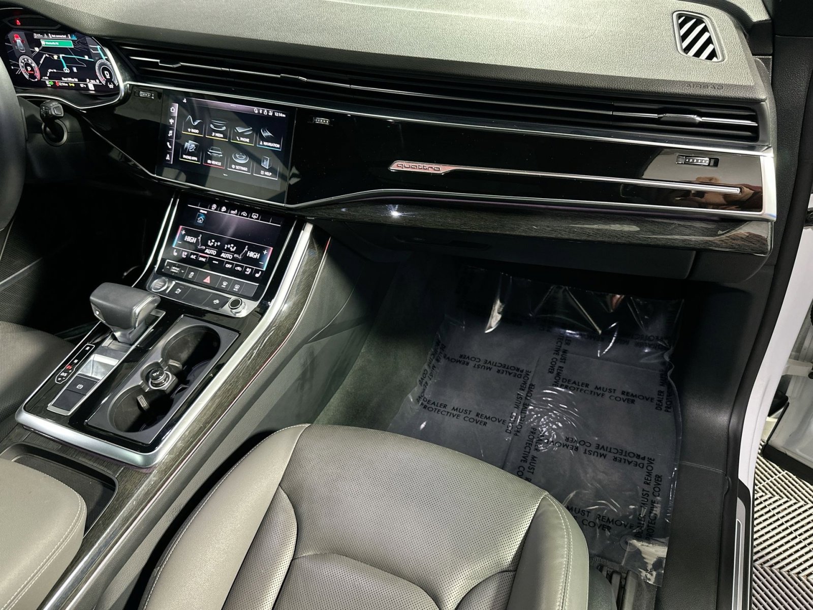 Used 2019 Audi Q8 Premium Plus image 38