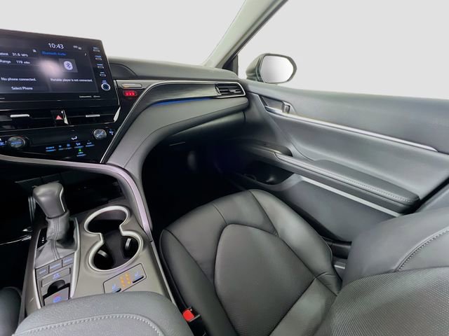 Used 2024 Toyota Camry XLE w/ Cold Weather Package image 23