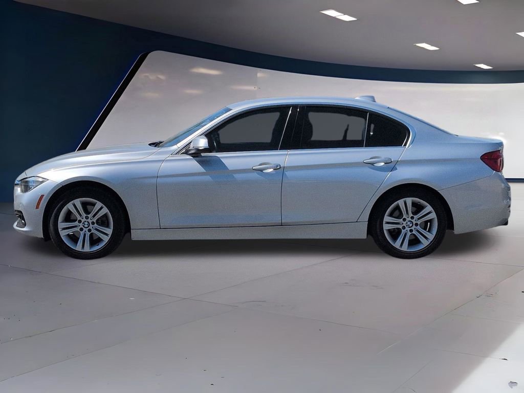 Used 2017 BMW 330i Sedan image 4
