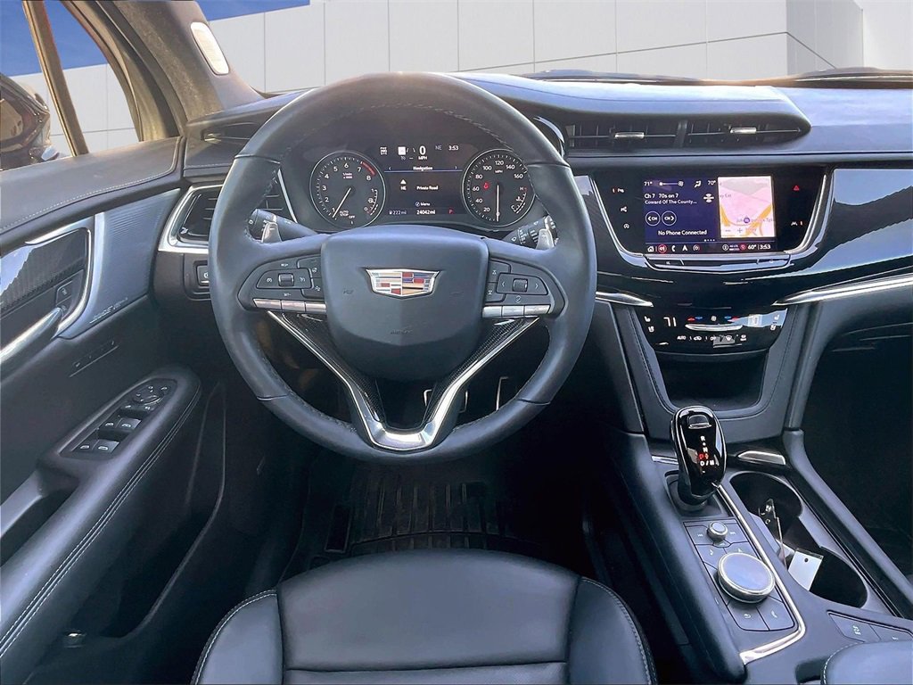 Used 2023 Cadillac XT6 Sport w/ LPO, ONYX Package image 13