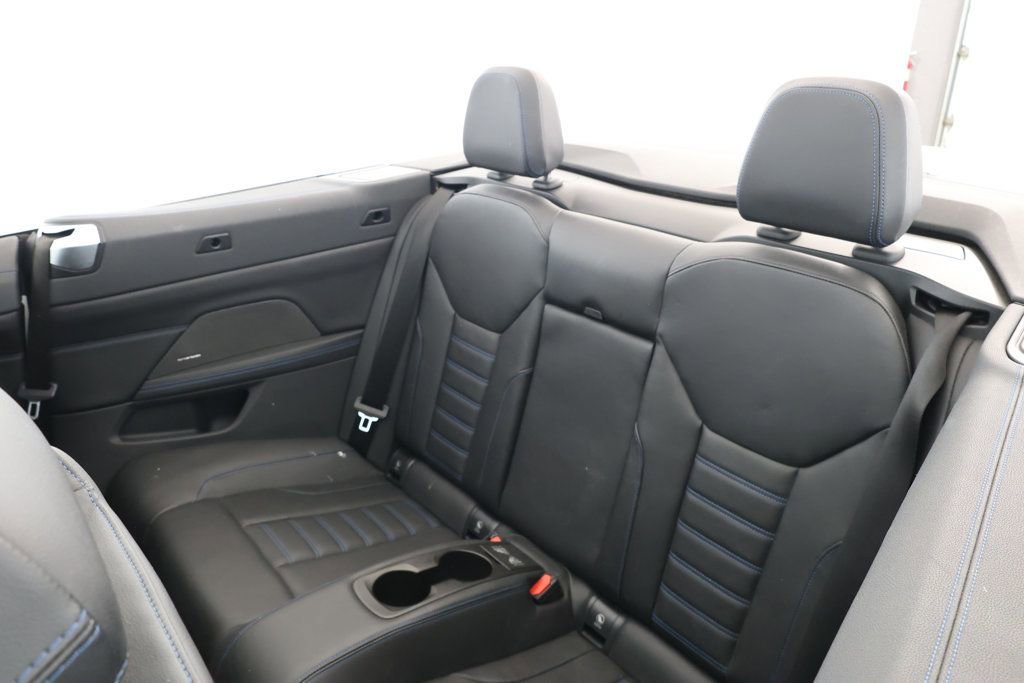 Used 2024 BMW 440i xDrive M440i xDrive Convertible with image 19