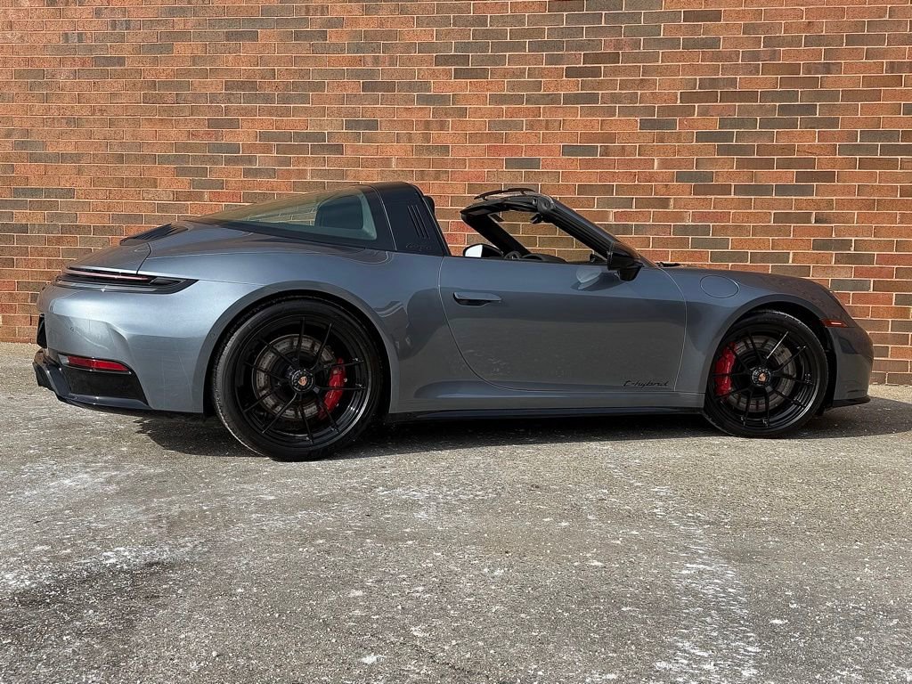 Certified 2026 Porsche 911 Targa 4 GTS w/ Premium Package image 7