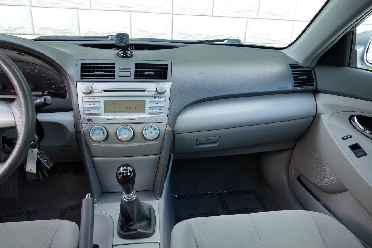 Used 2008 Toyota Camry FWD image 66