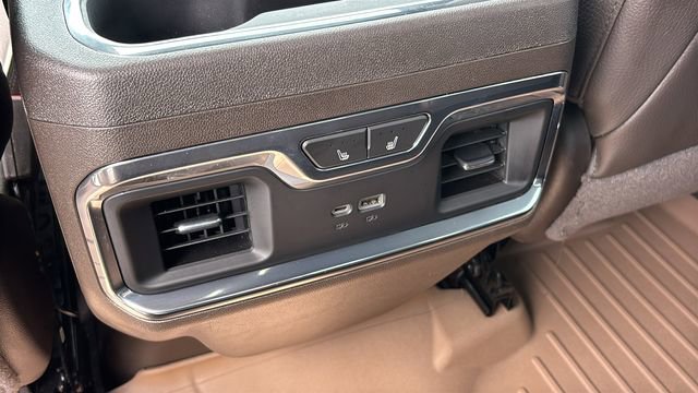Used 2023 GMC Sierra 1500 Denali AWD/4WD image 8