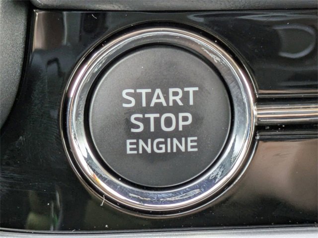 New 2025 Mitsubishi Outlander ES image 31