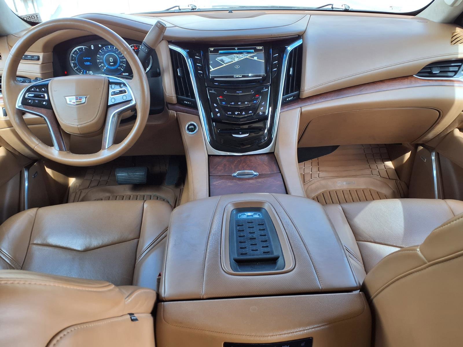Used 2016 Cadillac Escalade Platinum image 11