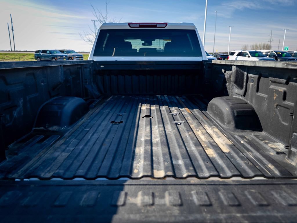 Used 2024 Chevrolet Silverado 2500 Custom w/ Custom Convenience Package AWD/4WD image 15