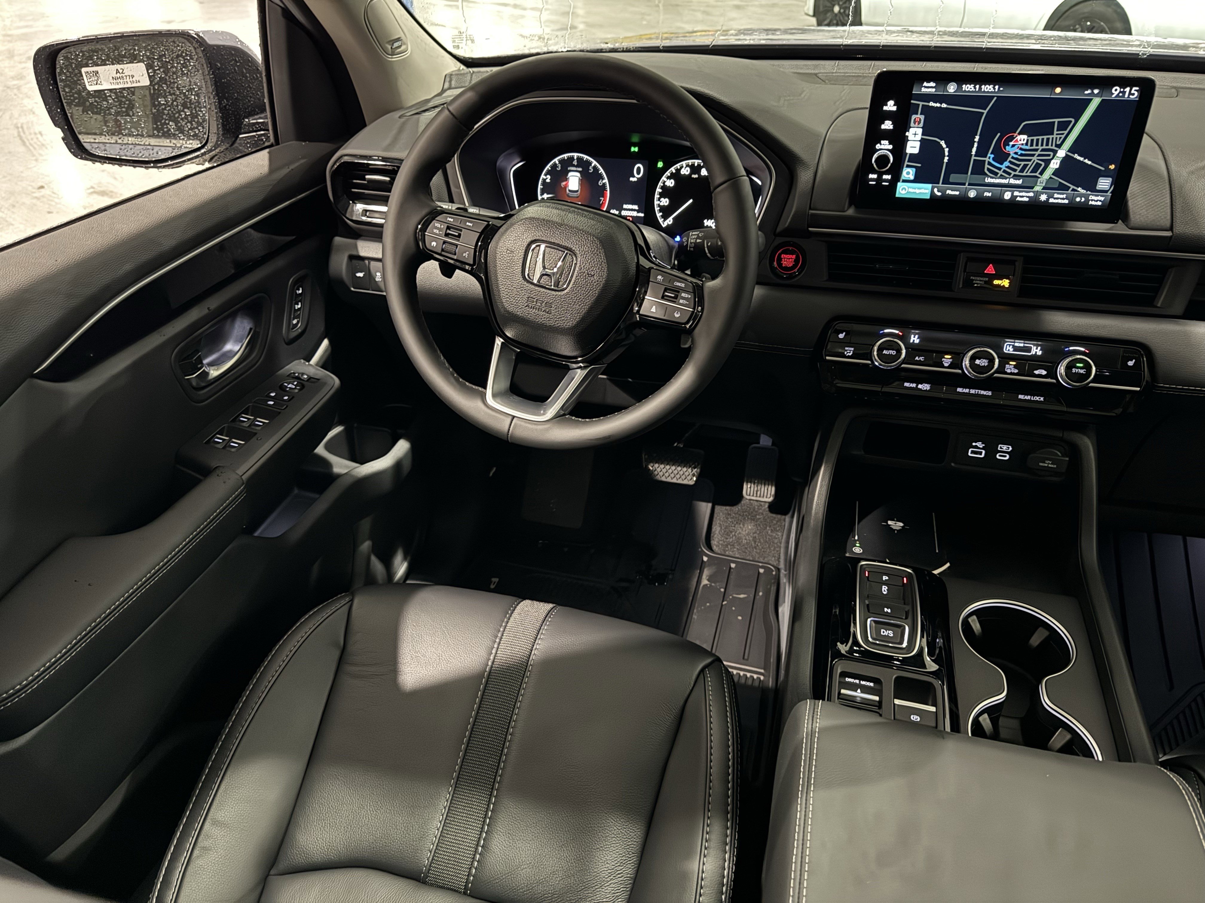 New 2025 Honda Pilot Touring image 5