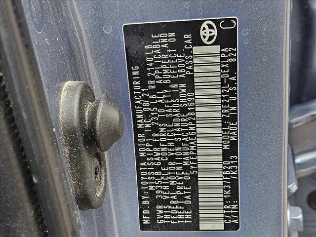 Used 2022 Toyota Corolla LE image 22